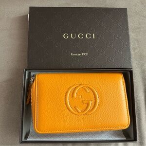 Gucci Orange Leather Card Holder